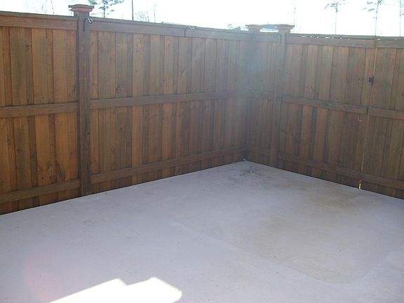 4th image of 838 Beachwalk Dr