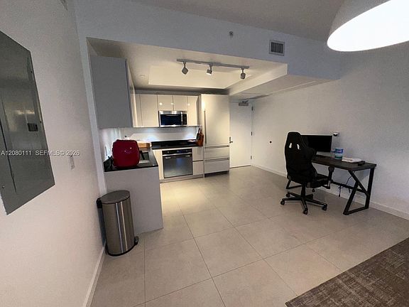 3rd image of 1010 Brickell Ave Unit 4507