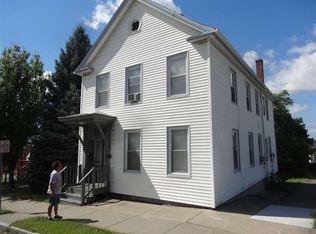 851 3rd St, Rensselaer, NY 12144