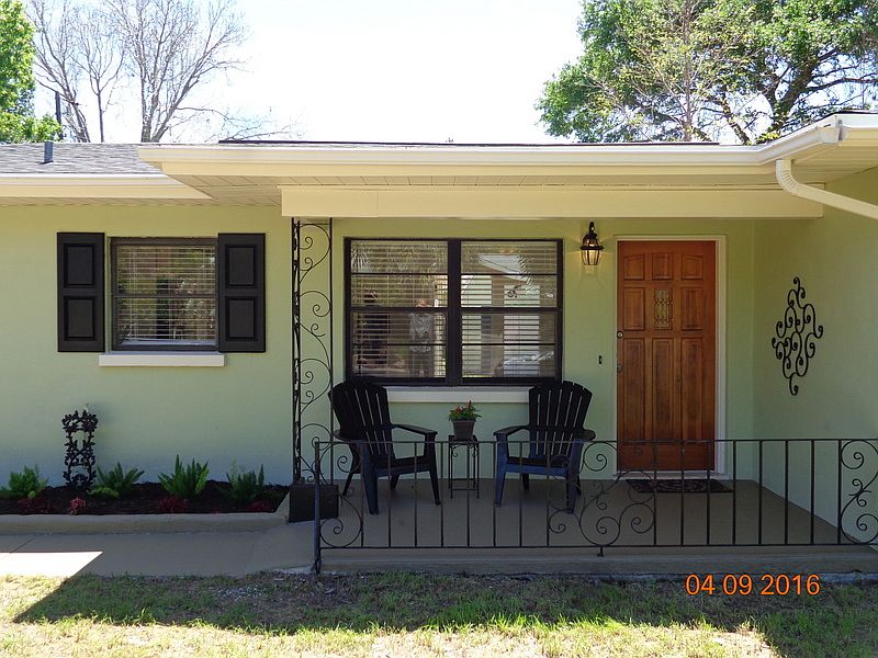 1st image of 831 Wilkie St
