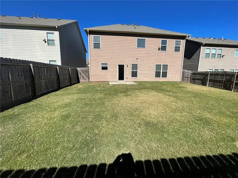 5775 Rialto Way — Photo 14