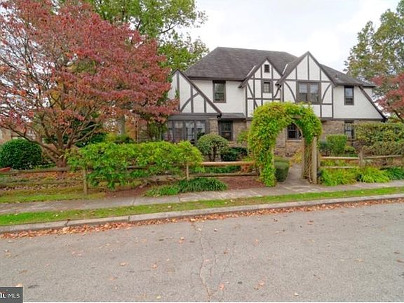 2nd image of 1046 Belfield Ave