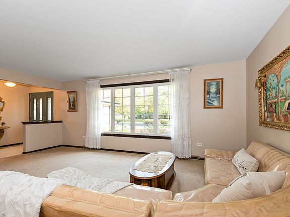 5th image of 15408 S 82nd Avenue