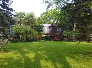 1841 Kandahar Ct, Wheaton, IL 60189