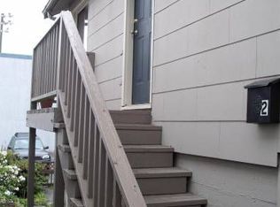 625 Bell St APT 2, Edmonds, WA 98020