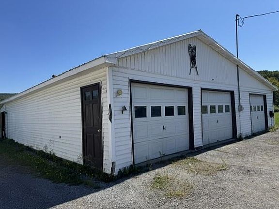 5th image of 4166 N. Main Street