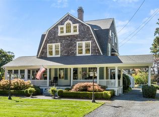 28 S Montgomery Avenue, Bay Shore, NY 11706