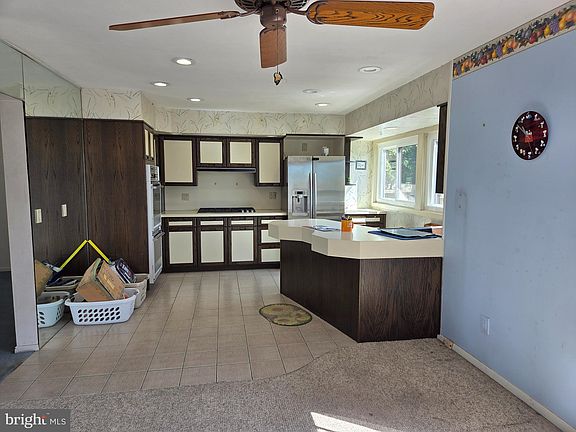 4th image of 197 Canterbury Ct
