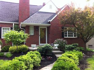 207 W Hampton Dr, Indianapolis, IN 46208