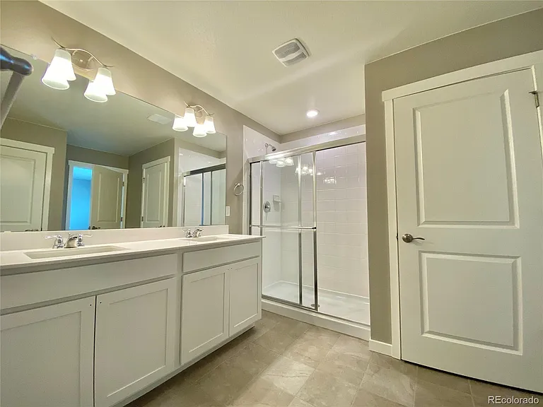 5070 Janga Dr — Photo 8