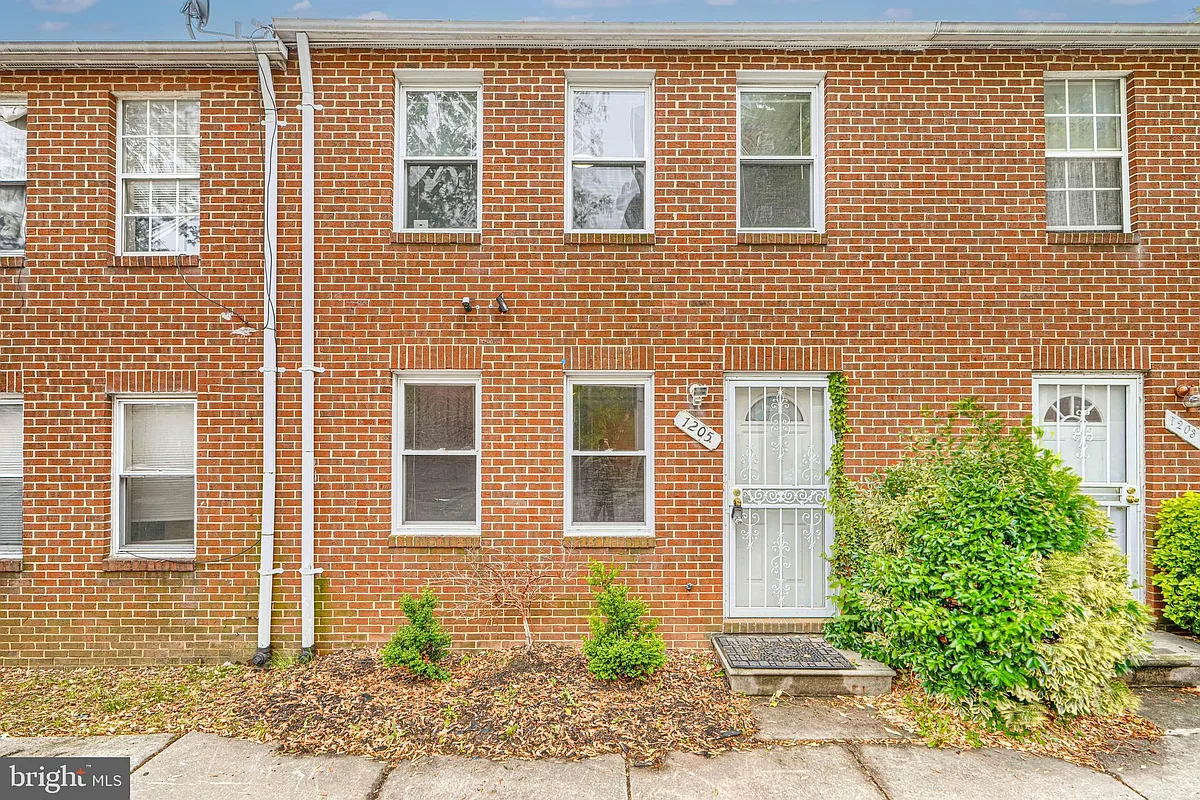 Building Photo - 1205 Ashland Ave