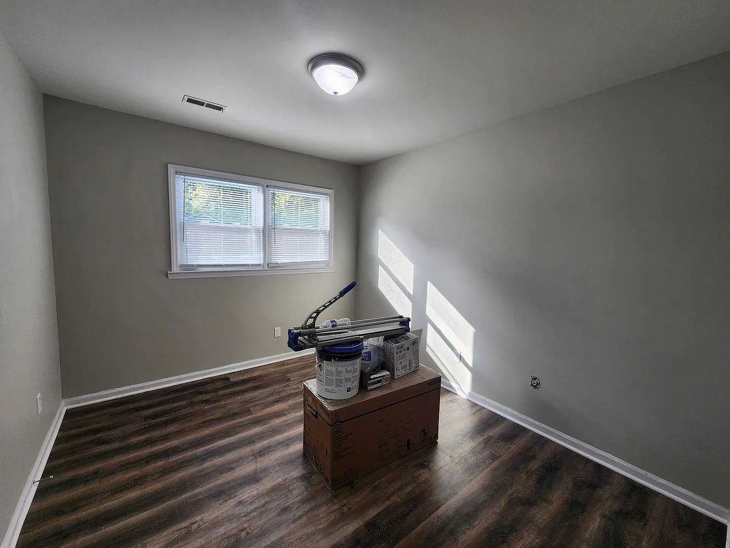 3 Bedroom Brick Home in Trinity Park — Photo 4
