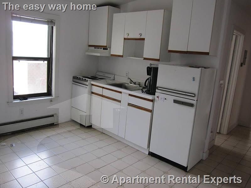 2nd image of 5 Wendell St APT 04