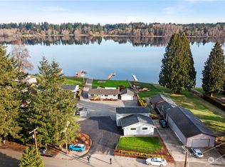 7240 Lakeside St SW, Olympia, WA 98512