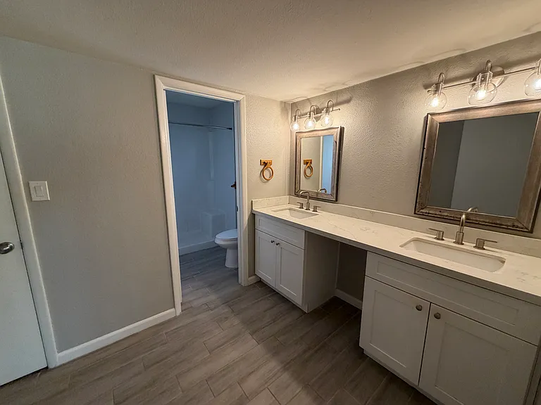 4807 W Beryl Ave — Photo 19