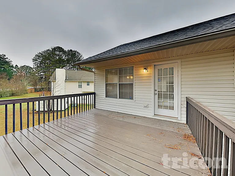 641 Delay Way — Photo 16