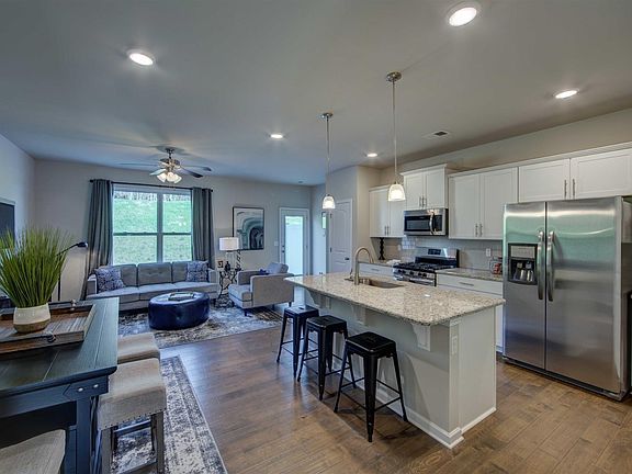 4th image of 4267 Grapevine Loop #688-lot 688