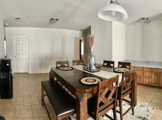 208 N Val Verde Cir APT B, Keene, TX 76059