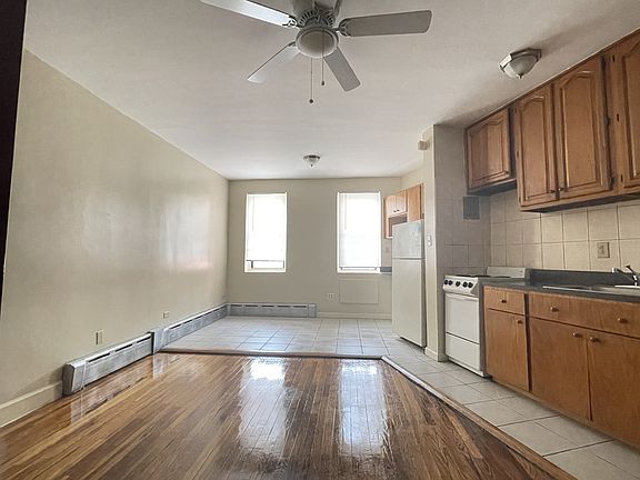 2nd image of 19530 Jamaica Ave #1