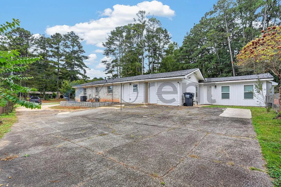 2 bed, 1000 sqft, $1,825 — Photo 4