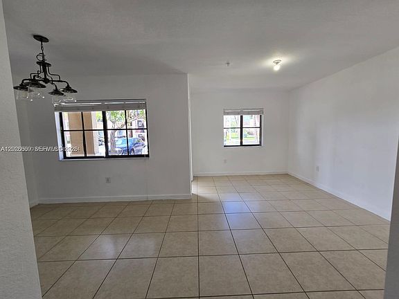4th image of 22401 SW 88th Pl Unit 10