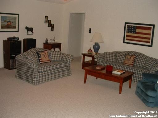 3rd image of 1445 N DEVIN DR