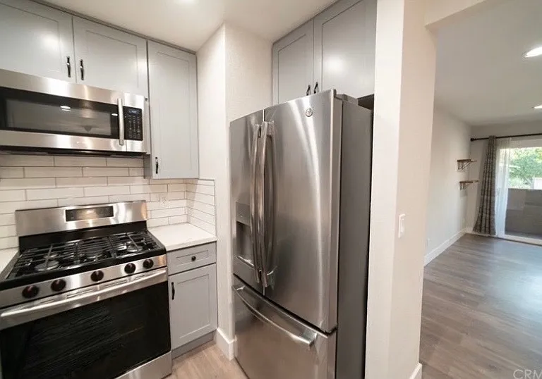 1001 W Macarthur Blvd #72 — Photo 10