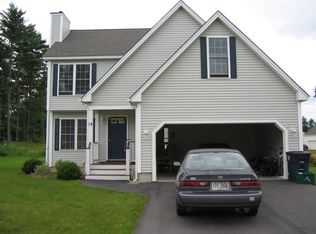 18 Forsythia Dr, Nashua, NH 03062