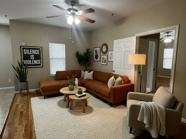 717 W Alabama St, Houston, TX