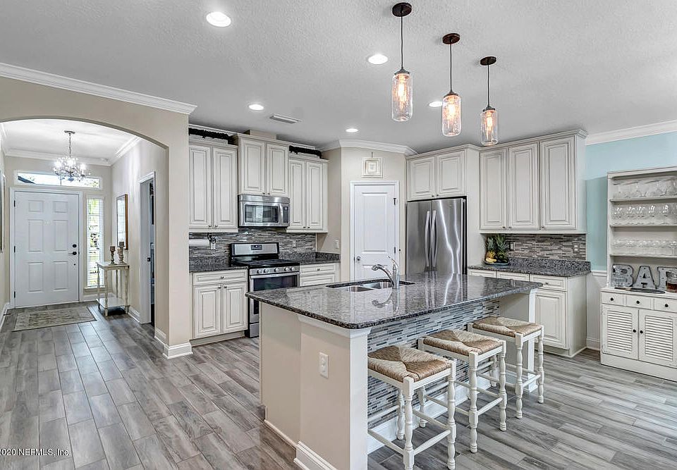 1st image of 14055 Prater Ct