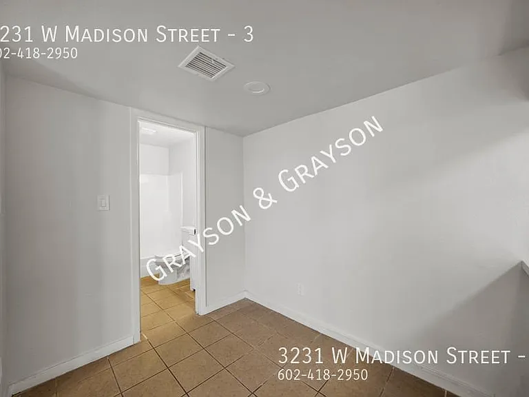 3231 W Madison St #3 — Photo 15