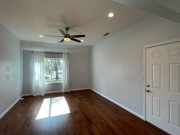 5th image of 1912 Messina Dr