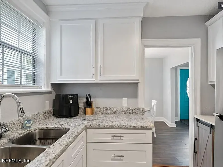 4532 Polaris St — Photo 15