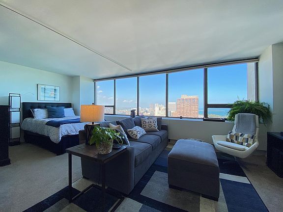 4th image of 2800 N Lake Shore Dr APT 3209