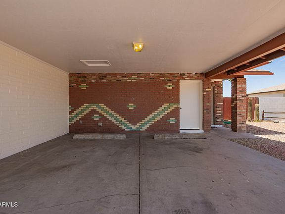 5th image of 5740 N 68TH Drive