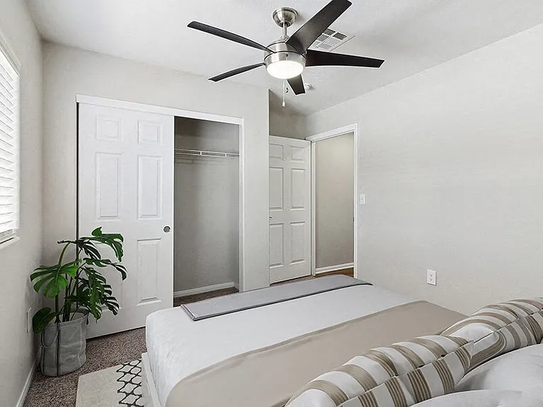 Loma Vista — Photo 18