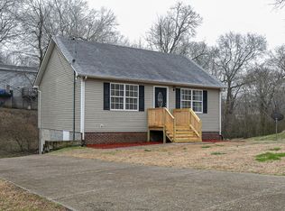 304 Lee Dr, Columbia, TN 38401