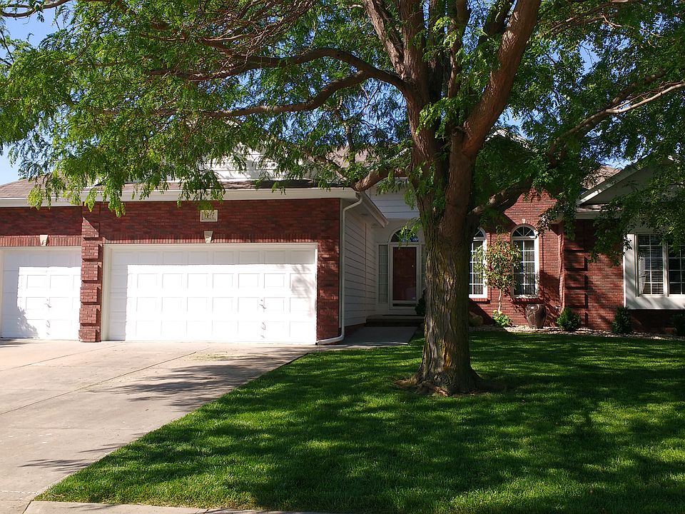 1st image of 2507 Pinehurst Cir