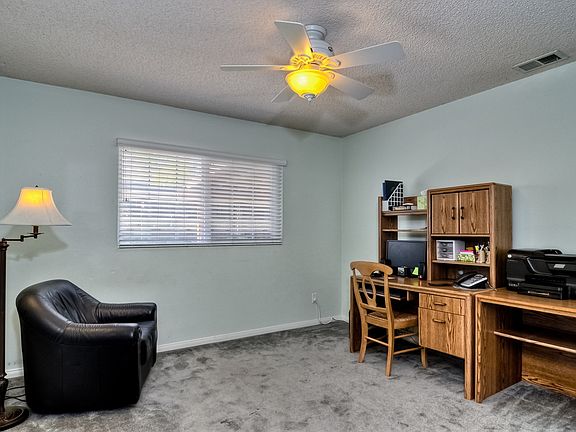 2nd image of 461 Mimosa Ave