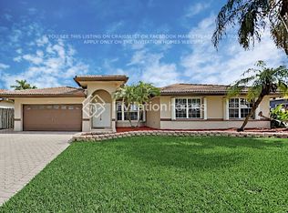 15523 SW 113th St, Miami, FL 33196