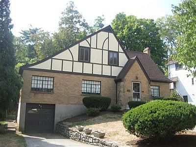 3rd image of 1339 Avon Dr