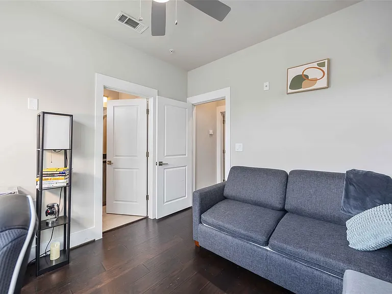 2401 Crawford St #A210 — Photo 8