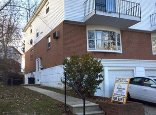 477 Parlin St #B, Philadelphia, PA 19116