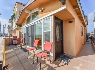 1918 W Oceanfront, Newport Beach, CA 92663