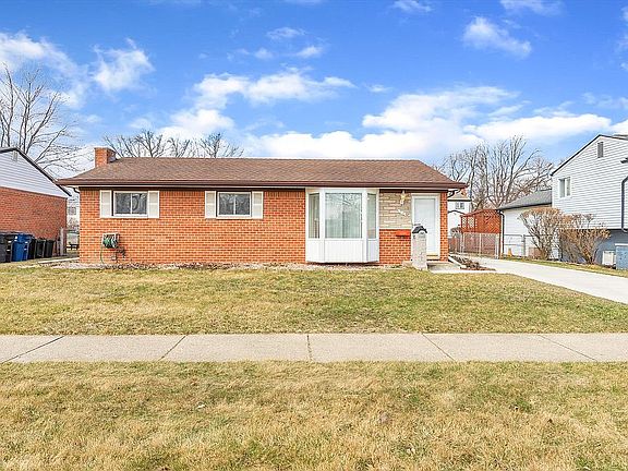 2nd image of 719 N Wildwood St