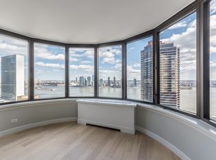 330 E 38th St APT 30K, New York, NY 10016