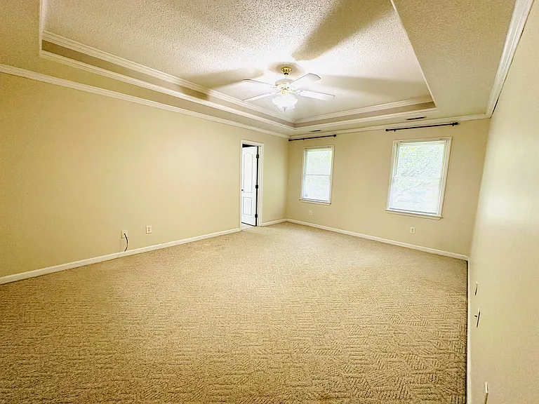 101 Foxwatch Cir — Photo 50