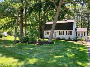 9 Squibnocket Rd, Franklin, MA 02038