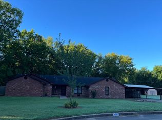 3211 Cherry Pl, Muskogee, OK 74403