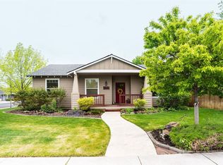 2356 NW 22nd St, Redmond, OR 97756